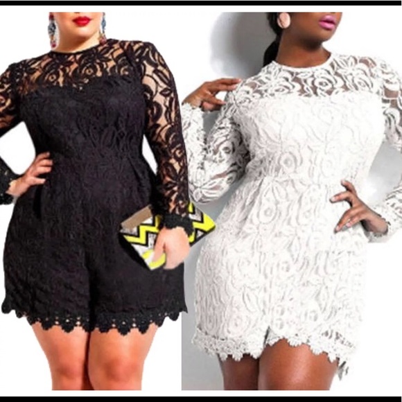 LAST 1 🥰 White Lace Romper - Picture 2 of 4